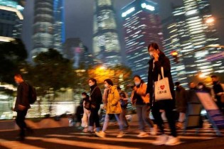 کاهش مبتلایان جدید کرونا در ۲۴ ساعت گذشته در چین