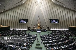 جزئیات اجرای قانون جهش تولید مسکن با حضور رستم قاسمی بررسی می‌شود