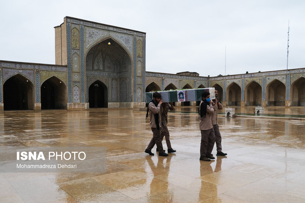 تشییع  پیکر «شهید حبیب الله حقیقی» - مسجد وکیل شیراز