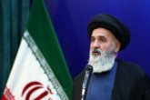 ماهیت نظام جمهوری اسلامی برگرفته از نهضت حسینی است