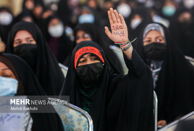 سخنرانی تصویری رهبر معظم انقلاب در جمع مردم قم