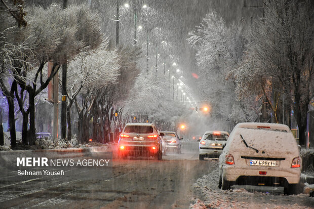 بارش برف در شهر اراک