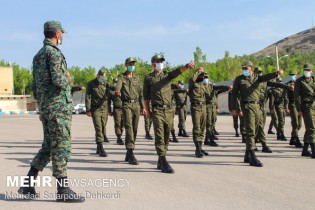 اعطای دو روز مرخصی تشویقی به سربازان فاتب به مناسبت روز مادر