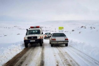 بارش برف و باران در برخی محورهای  ۱۹ استان کشور