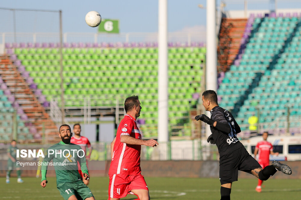 مرحله یک هشتم نهایی جام حذفی ذوب‌آهن- پرسپولیس