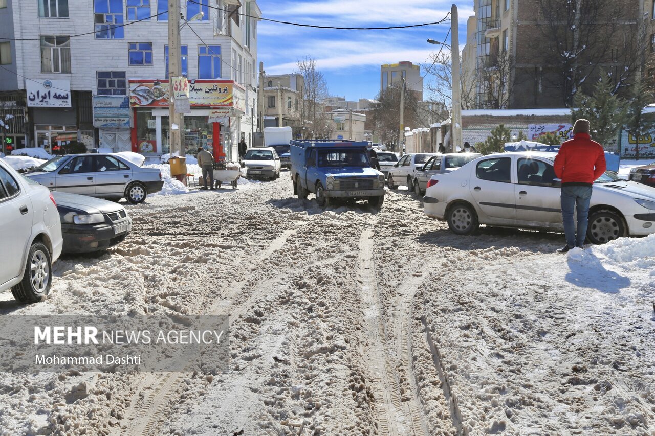 وضعیت معابر اردبیل ۴روز پس از بارش برف