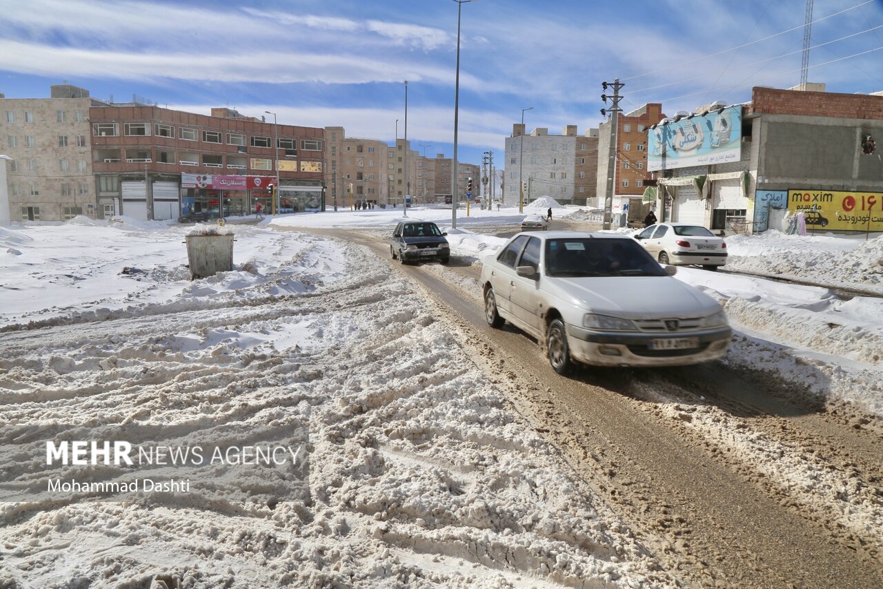 وضعیت معابر اردبیل ۴روز پس از بارش برف