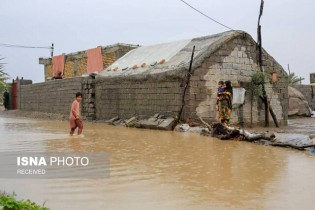 تاکید وزیر کشور بر تقویت امدادرسانیها به روستاهای سیل‌زده کرمان