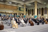 تصاویر / دیدار مداحان با مقام معظم رهبری  <img src="/images/picture_icon.gif" width="16" height="13" border="0" align="top">
