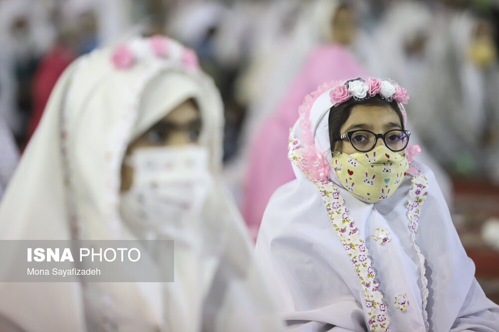 تصاویر / جشن عبادت یک هزار دختر ۹ ساله اهوازی  