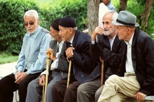 بازنشستگان در انتظار تصویب نهایی ۹۰ هزار میلیارد تومان بدهی دولت