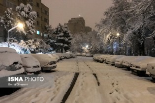 بارش باران و برف در بخش‌هایی از تهران