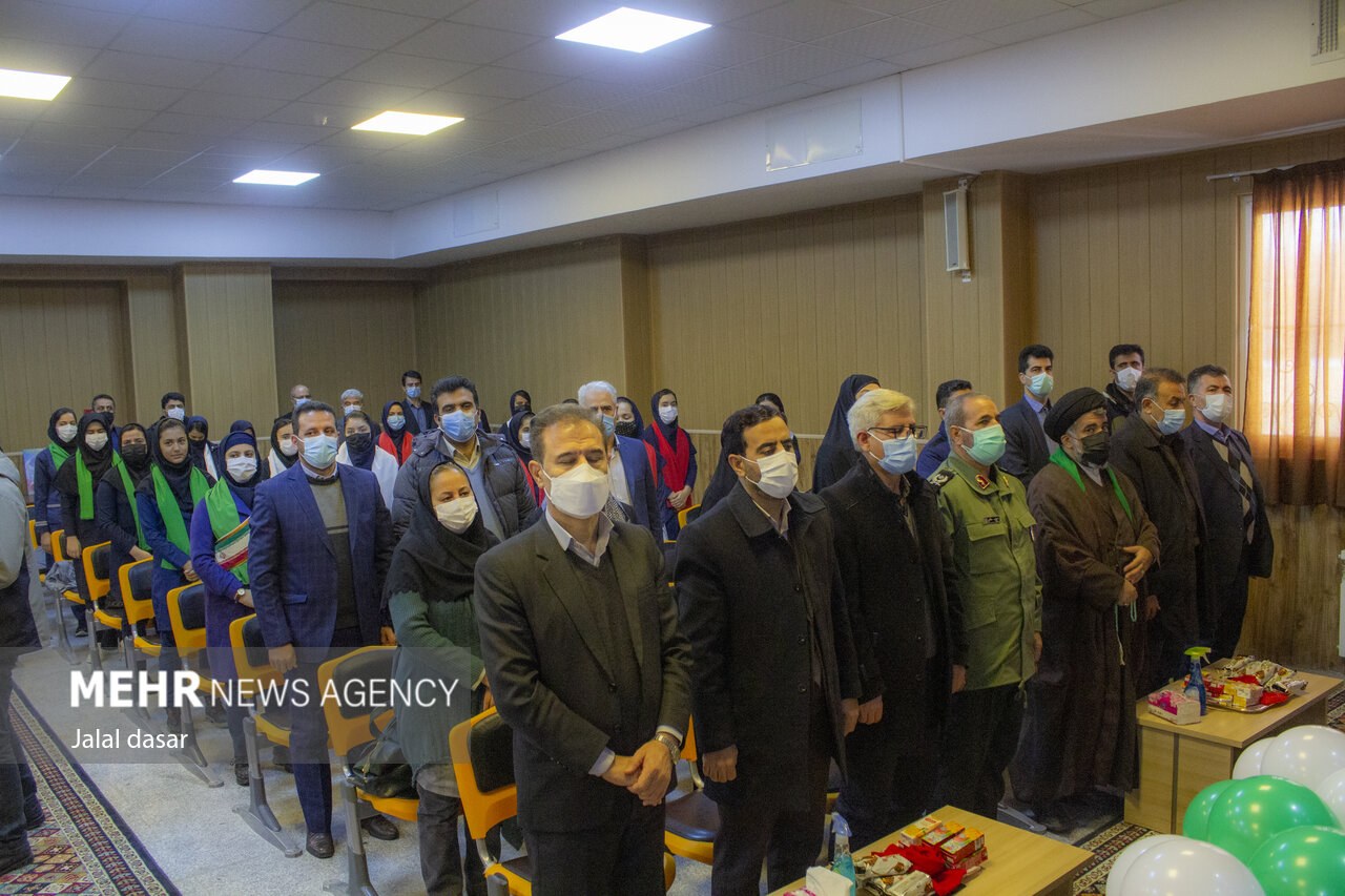 آغاز جشن های مردمی با نواخته شدن زنگ انقلاب در کردستان