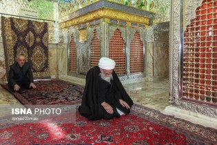 پیکر آیت الله العظمی صافی گلپایگانی در کربلا به خاک سپرده می شود
