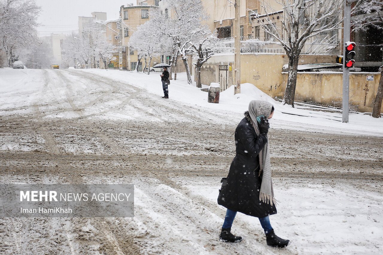 بارش شدید برف در همدان