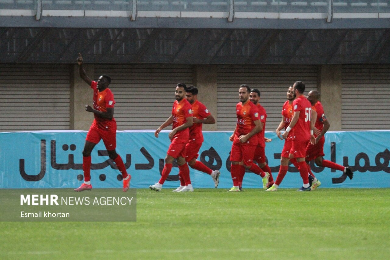 سوپر جام فوتبال ایران بازی پرسپولیس و فولاد خوزستان