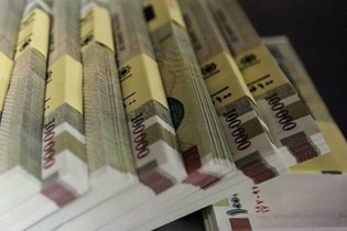 توضیحاتی درباره «عیدی» شاغلان تابع قانون کار، کارمندان دولت و بازنشستگان