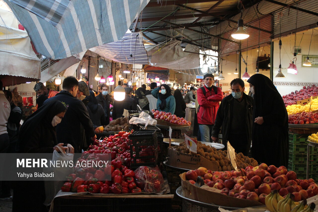 شلوغی بازار کرمانشاه در وضعیت قرمز کرونایی