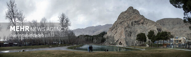 محوطه تاریخی طاقبستان