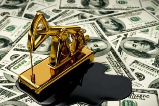 دلار، قیمت نفت و طلا را بالا و پایین می‌کند؟