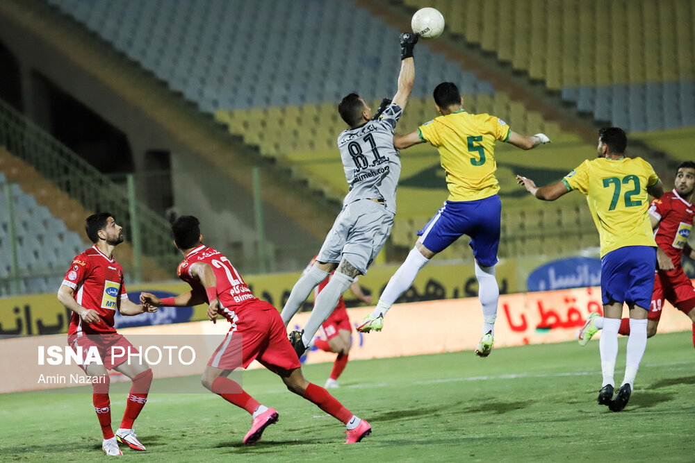 هفته بیست و یکم لیگ برتر فوتبال؛ صنعت نفت آبادان-پرسپولیس