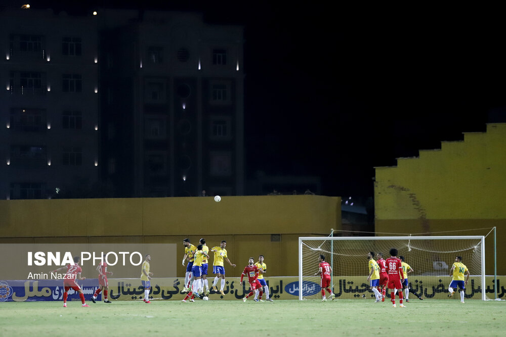 هفته بیست و یکم لیگ برتر فوتبال؛ صنعت نفت آبادان-پرسپولیس