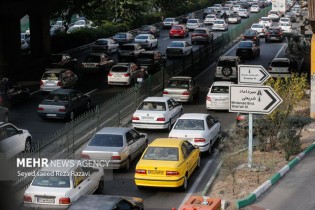 ترافیک در تمامی معابر پایتخت سنگین است