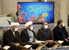 مراسم تلاوت و انس با قرآن کریم در حسینیه امام خمینی (ره)