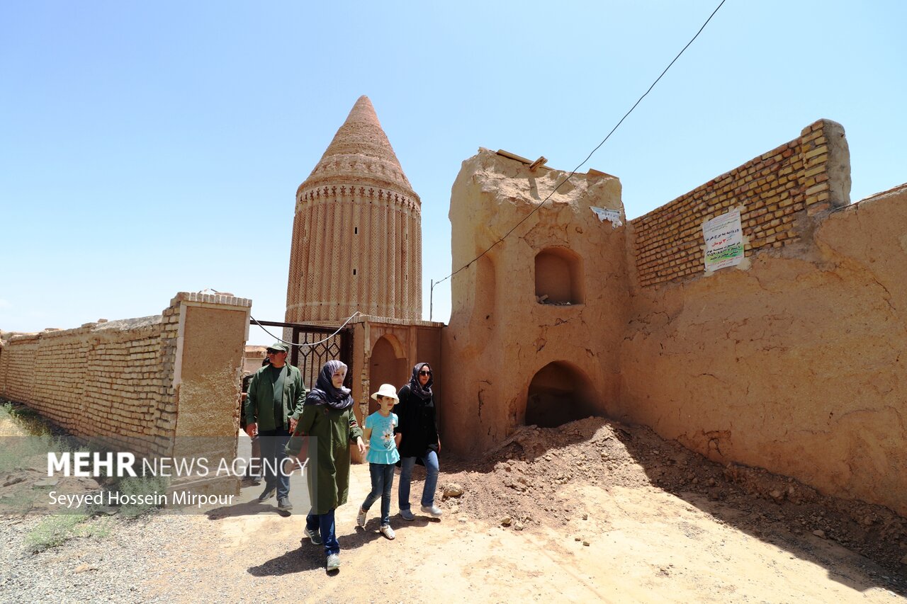 برج علی آباد کشمر بردسکن