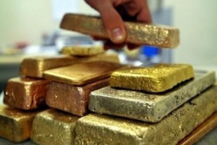 قیمت جهانی طلا کمی بالا رفت /هر انس طلا ۱۸۲۴.۲۱ سنت
