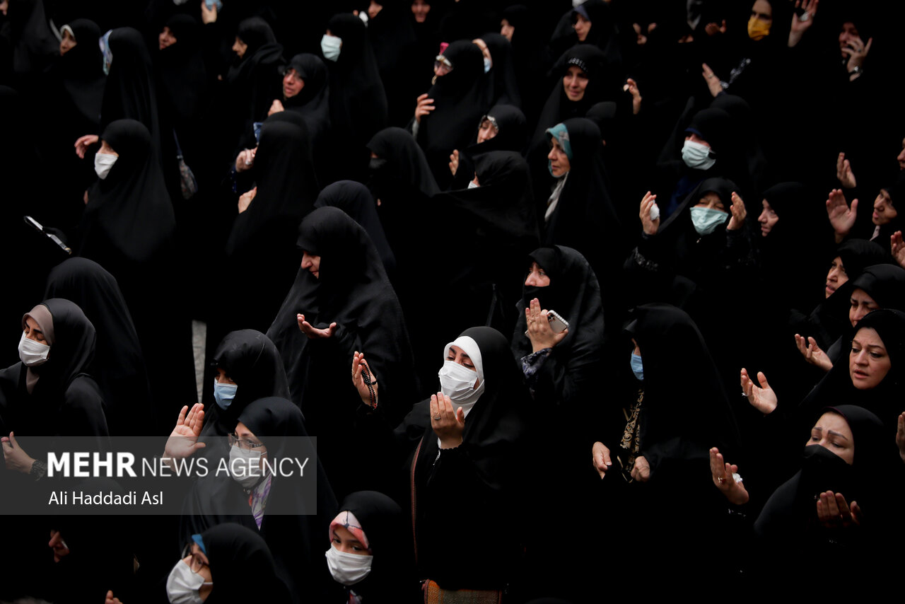 مراسم تشییع پیکر کونیکو یامامورا (سبا بابایی) تنها مادر شهید ژاپنی دفاع مقدس صبح روز یکشنبه ۱۲ تیرماه ۱۴۰۱ در مسجد انصار الحسین منطقه نیرو هوایی تهران برگزار و به سمت بهشت زهرا بدرقه شد