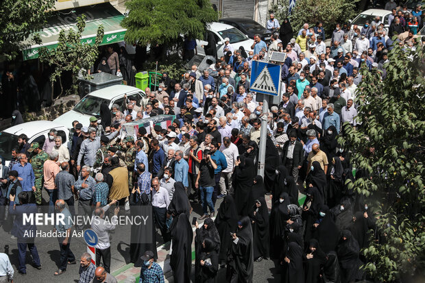 مراسم تشییع پیکر کونیکو یامامورا (سبا بابایی) تنها مادر شهید ژاپنی دفاع مقدس صبح روز یکشنبه ۱۲ تیرماه ۱۴۰۱ در مسجد انصار الحسین منطقه نیرو هوایی تهران برگزار و به سمت بهشت زهرا بدرقه شد