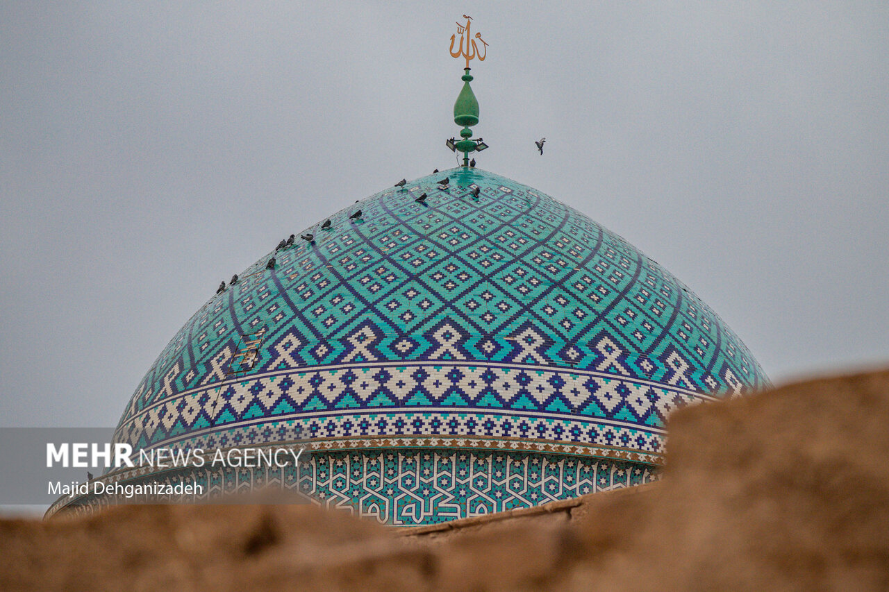 نخستین باران پاییزی در شهر جهانی