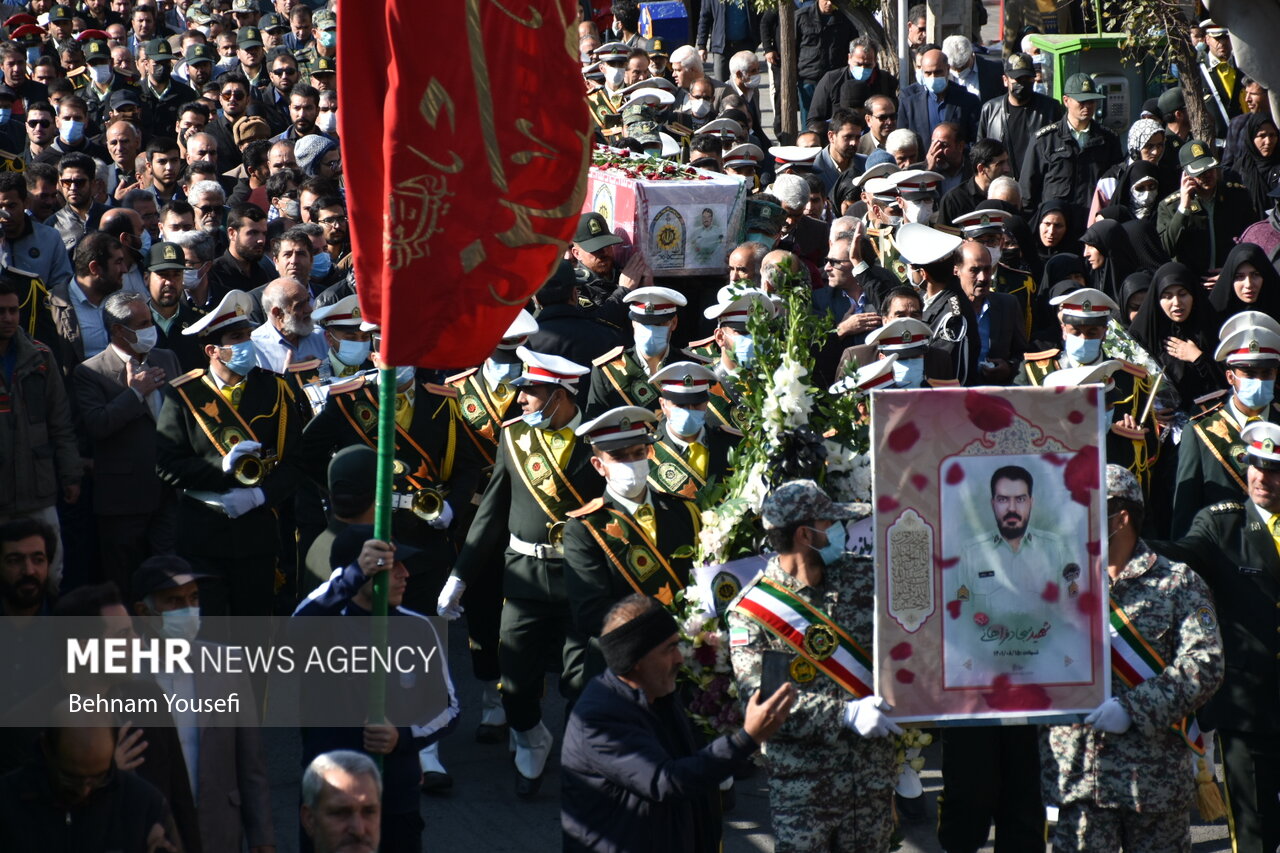 مراسم وداع و تشییع پیکر مطهر شهید مدافع وطن سجاد فراهانی