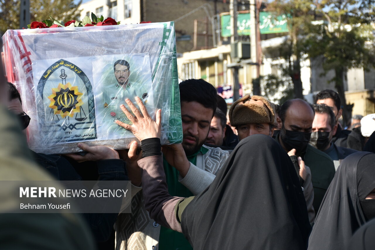 مراسم وداع و تشییع پیکر مطهر شهید مدافع وطن سجاد فراهانی