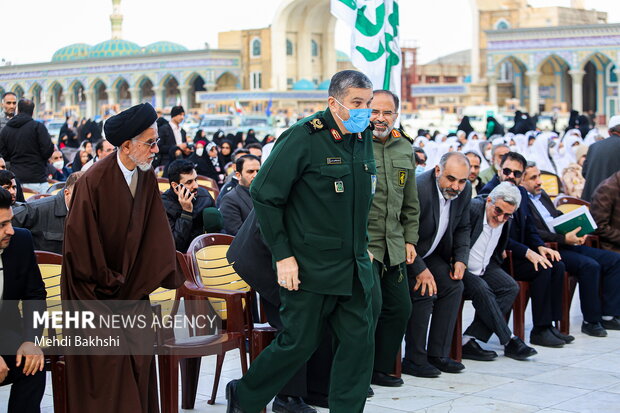 رزمایش اهدای 600 سری جهیزیه به نوعروسان در مسجد مقدس جمکران