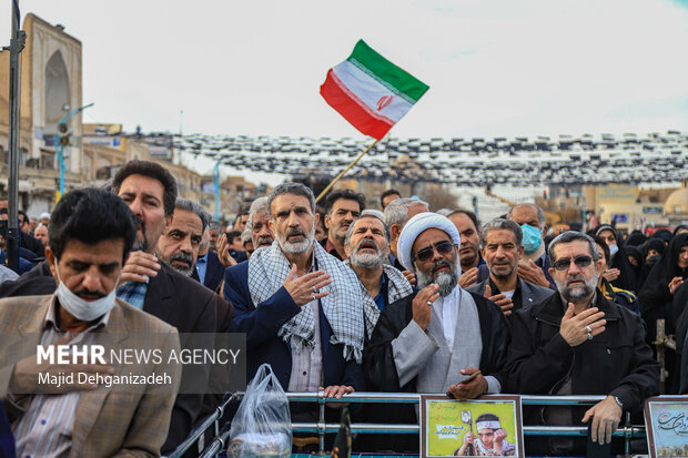 ۱۵ شهید بی نشان در آغوش شهر جهانی