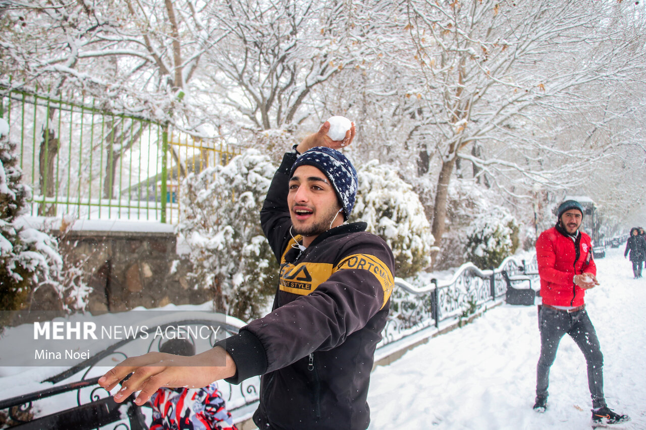 بارش اولین برف زمستانی در تبریز