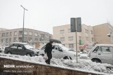 مدیران از دفتر کار بیرون بیایند و شهر را در برف کنترل کنند