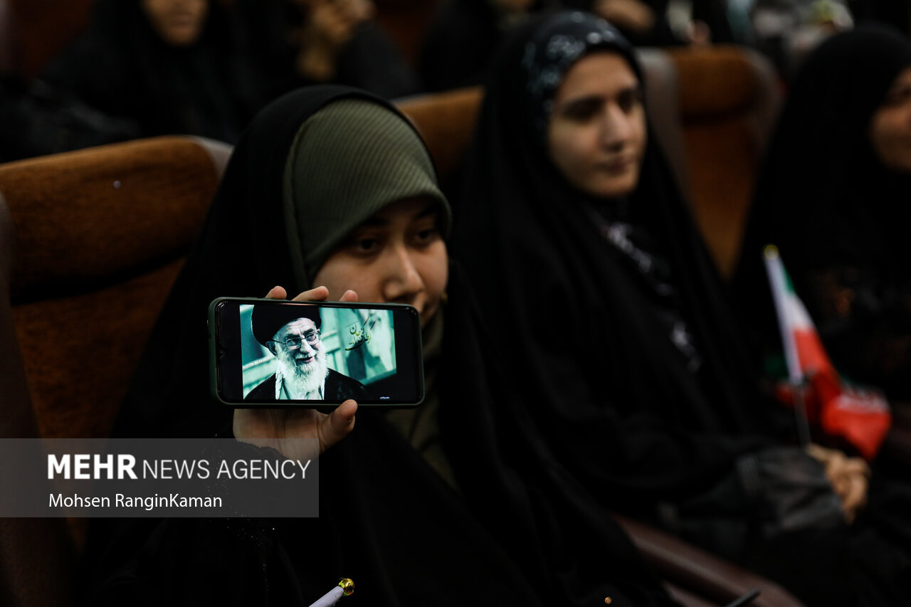 ویژه برنامه روز ۱۲فروردین در مصلی تهران در حاشیه نمایشگاه بین‌المللی قرآن برگزار شد