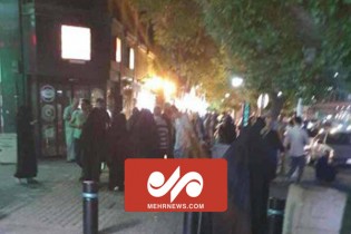 مردم مشهد پس از وقوع زلزله به خیابان آمدند