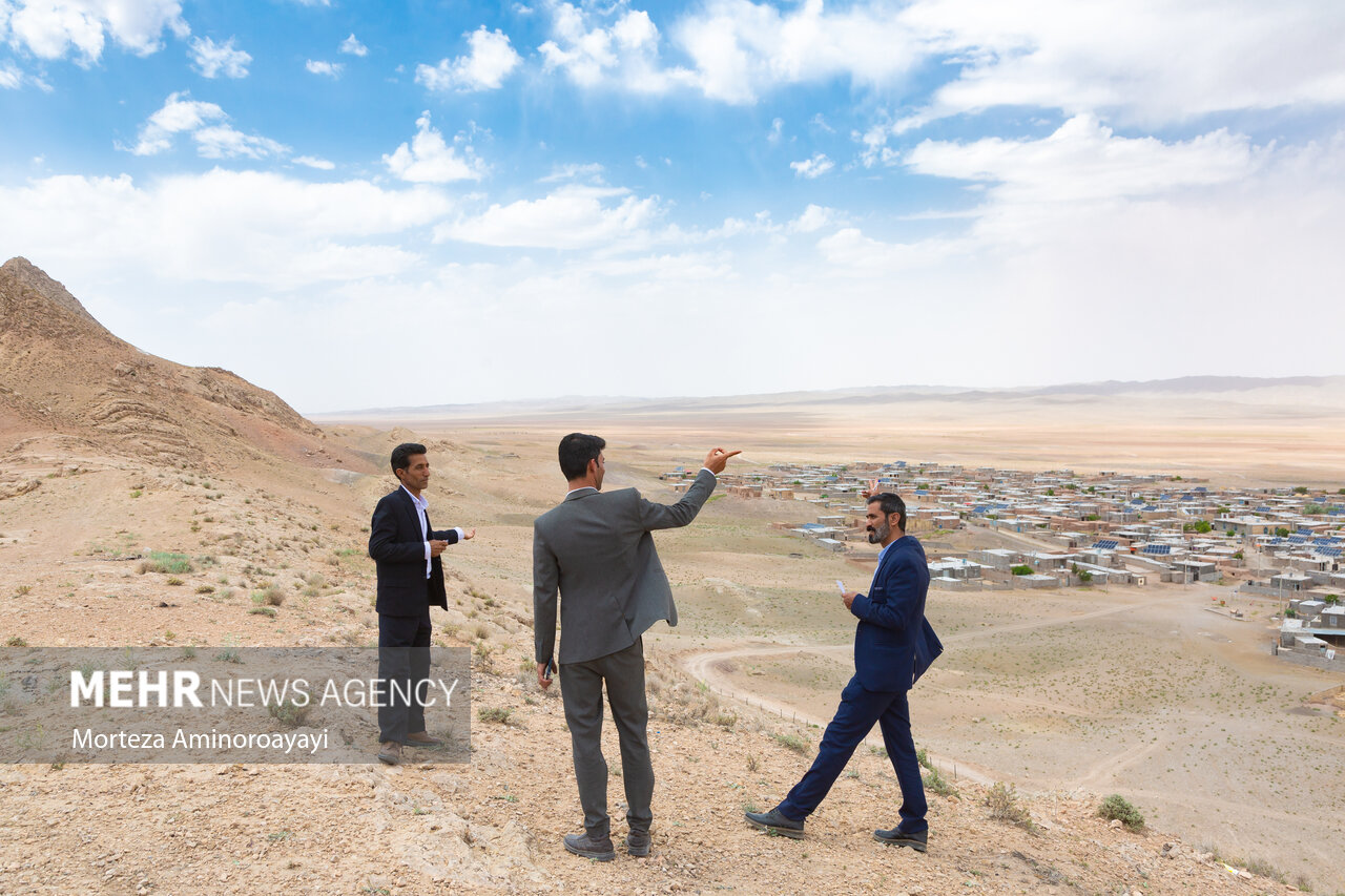 افتتاح ۸۰ پنل خورشیدی در روستای چاه‌نسر