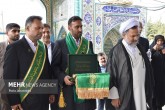 تصاویر / مراسم استقبال از پرچم متبرک بارگاه مطهر حضرت معصومه (س) در زاهدان  <img src="/images/picture_icon.gif" width="16" height="13" border="0" align="top">