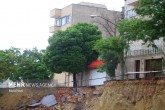 تصاویر / ریزش زمین در نگین‌پارک تبریز  <img src="/images/picture_icon.gif" width="16" height="13" border="0" align="top">