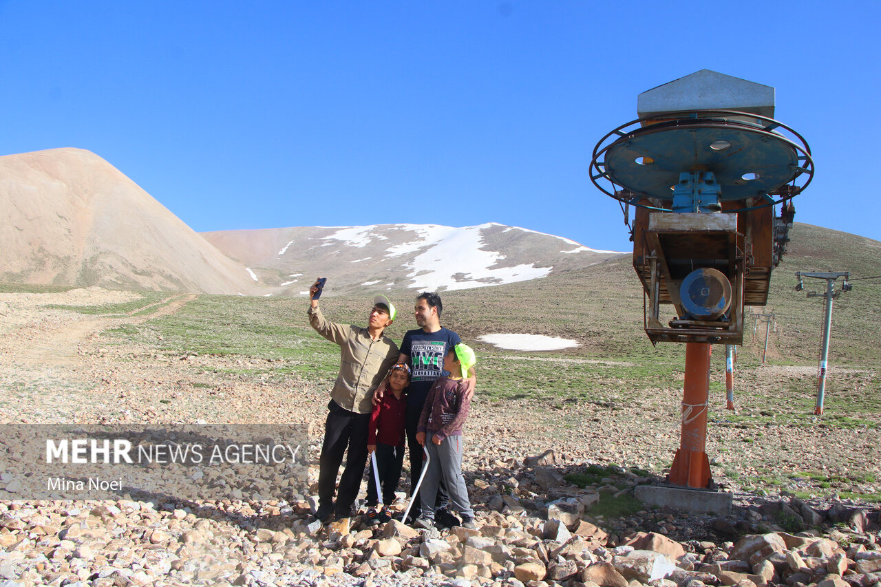 بازدید خبرنگاران از پیست اسکی سهند