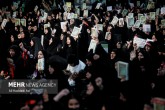 تصاویر / اجتماع بزرگ زنان عاشورایی  <img src="/images/picture_icon.gif" width="16" height="13" border="0" align="top">