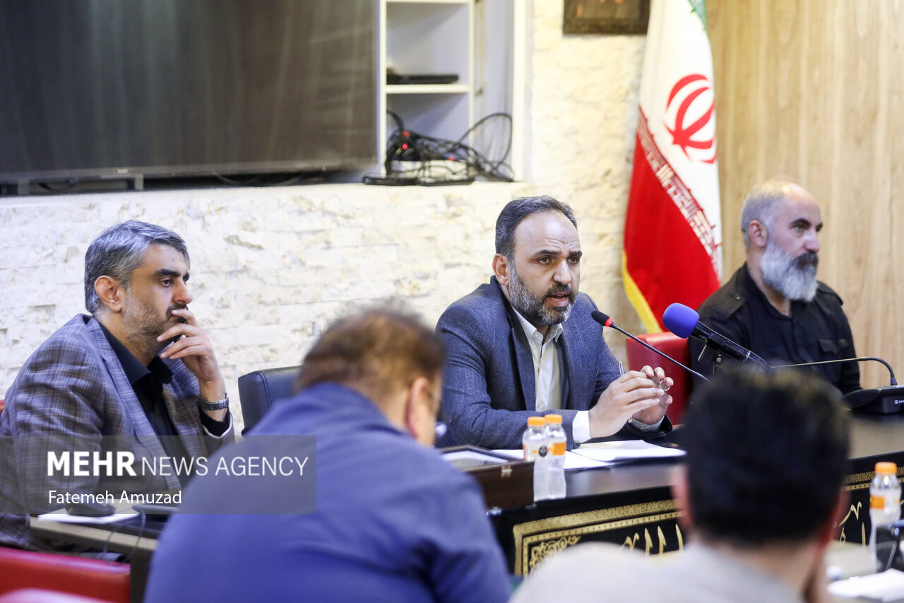 نشست خبری فرشاد مهدی‌پور معاون امور مطبوعاتی و اطلاع‌ رسانی وزیر ارشاد صبح روز دوشنبه 16 مرداد ماه 1402 برگزار شد
