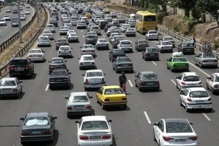 ترافیک در بزرگراه‌های نواب، زین الدین و همت نیمه سنگین است