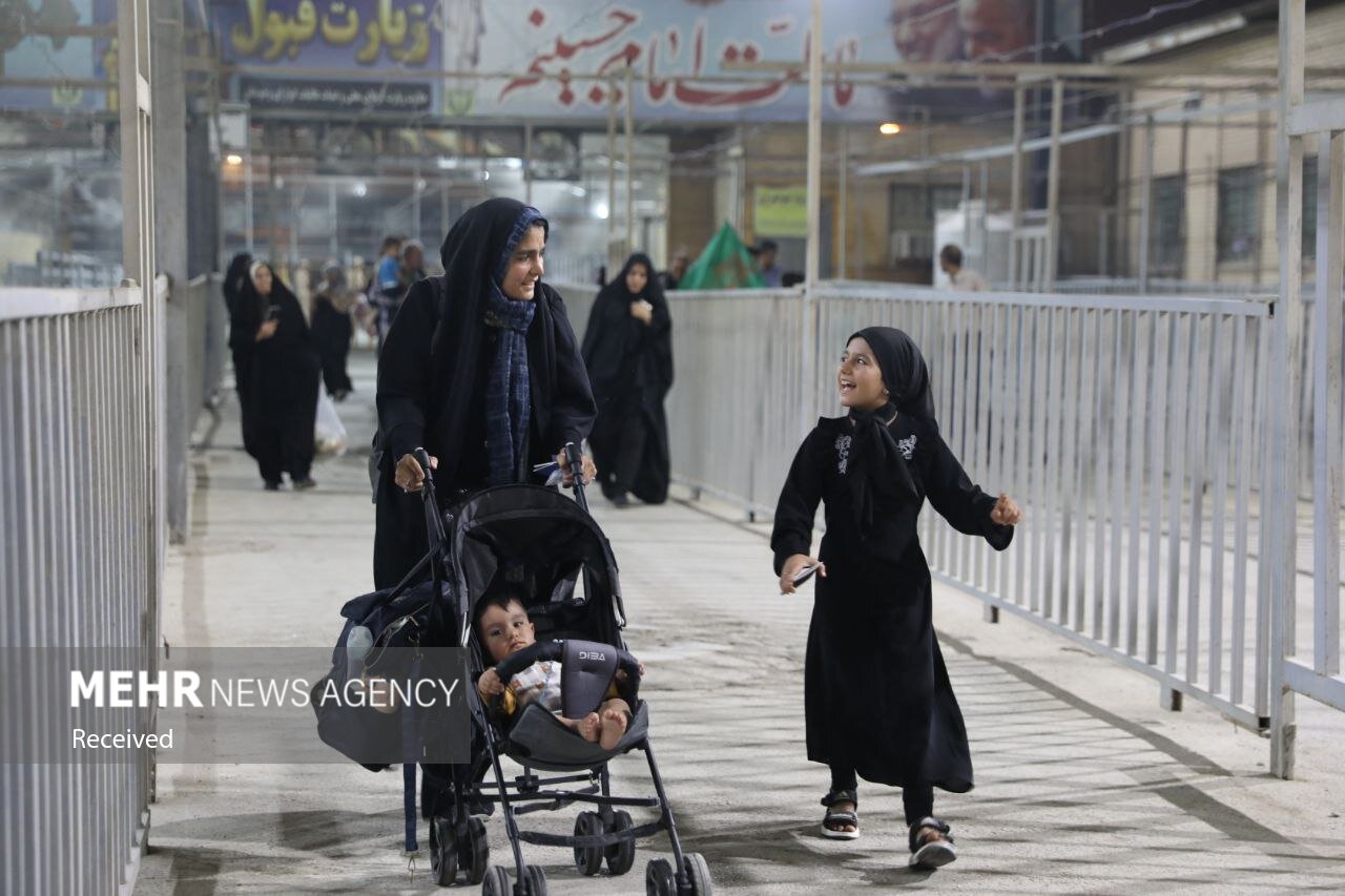 تردد زوار اربعین حسینی از مرز مهران