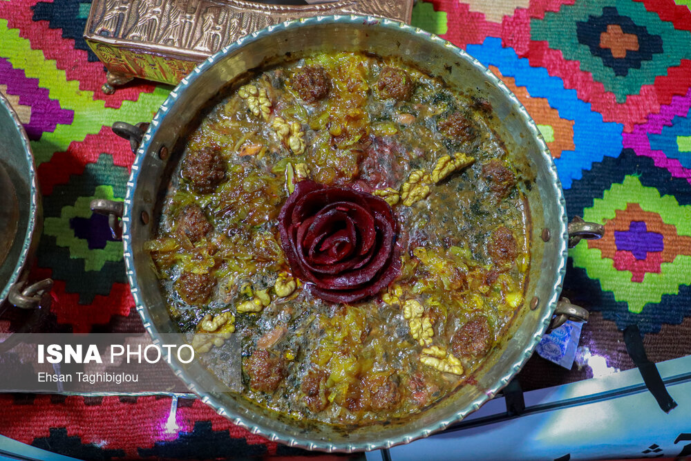 افتتاح شانزدهمین جشنواره آش ایرانی